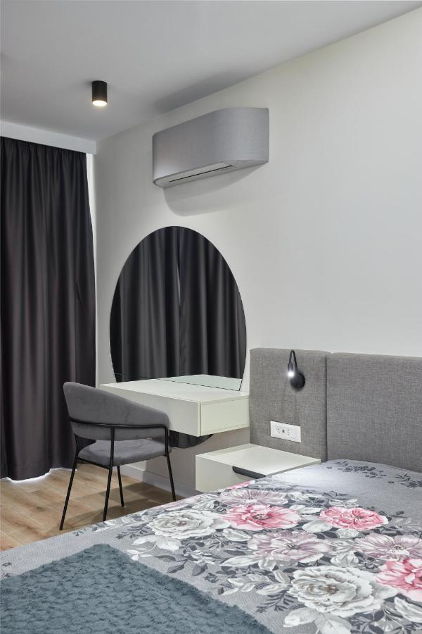 The Right Choice 5 Apartment